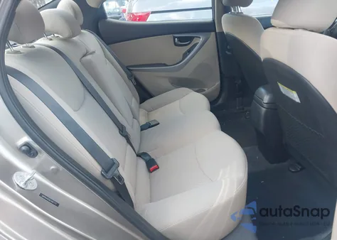 2014 Hyundai Elantra Se z USA, uszkodzony, nr VIN 5NPDH4AE6EH487713